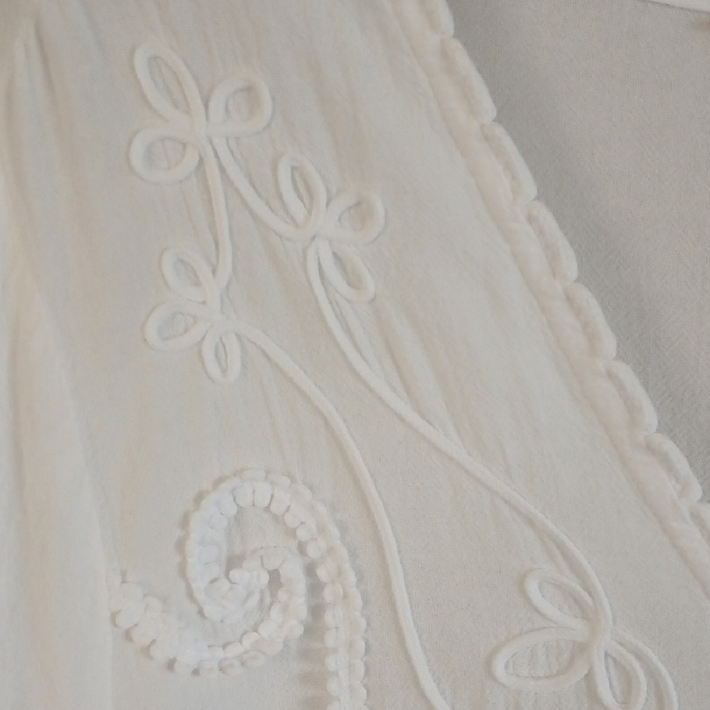 Soft Surroundings White Embroidered Boho Tunic Top/Swimsuit cover-up Large - Picture 4 of 16